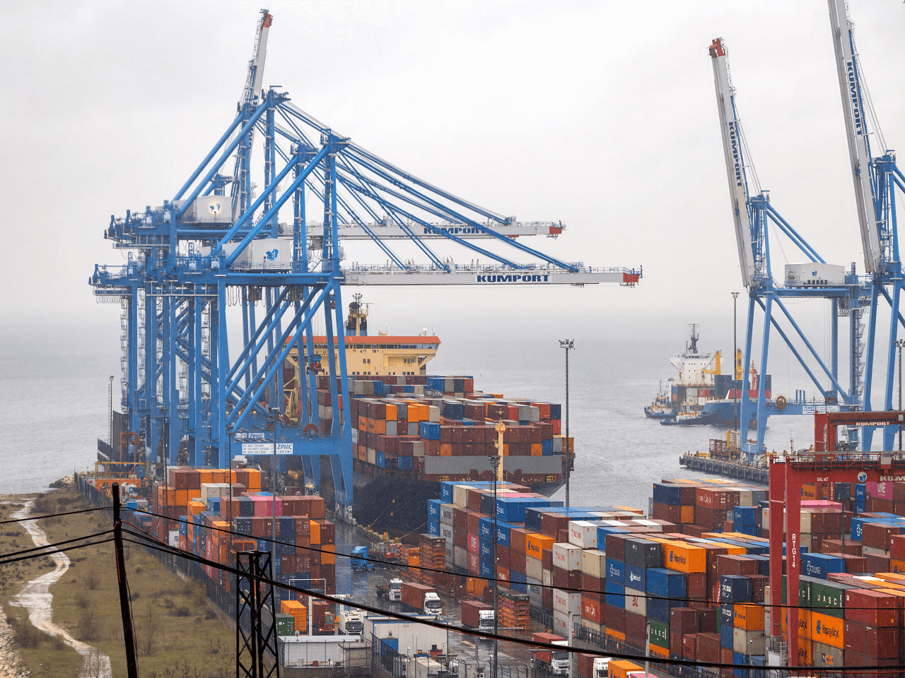 Türkiye ABD Menşeli Bazı Ürünlerin İthalatına Getirilen Ek Mali Yükümlülükleri Kaldırdı 